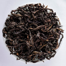 Lade das Bild in den Galerie-Viewer, China Da Hong Pao
