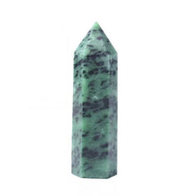 Lade das Bild in den Galerie-Viewer, Obelisk Epidote 7-8cm
