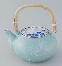 Lade das Bild in den Galerie-Viewer, Japanische Teekanne
