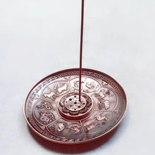 Lade das Bild in den Galerie-Viewer, Metall Räucherstäbchenhalter Platte chinesische 12 Tier - SHUAIVIBES
