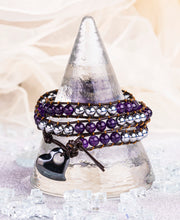 Lade das Bild in den Galerie-Viewer, Magnet - Wickelarmband, Amethyst
