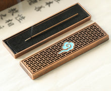 Lade das Bild in den Galerie-Viewer, Räucherstäbchenhalter Box Holz mit Glückswolke Symbol
